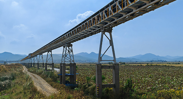 輸送機